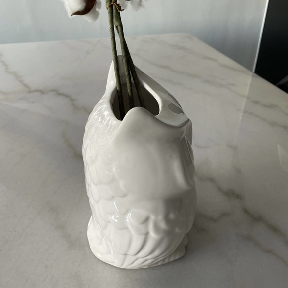 Owl Ceramic Vase in White - Picture 6 of 11